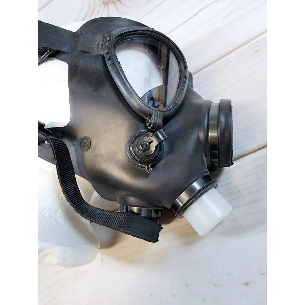 Israeli IDF Adult M-15 GAS Mask With Filter
